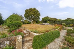 Photo 17- click for photo gallery